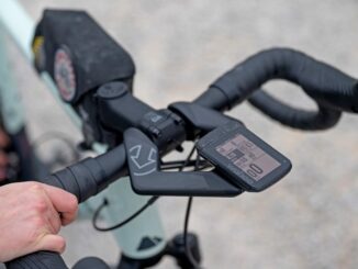 PRO Compact Carbon Clip-On mini aero bar review offers more flexibility, more speed